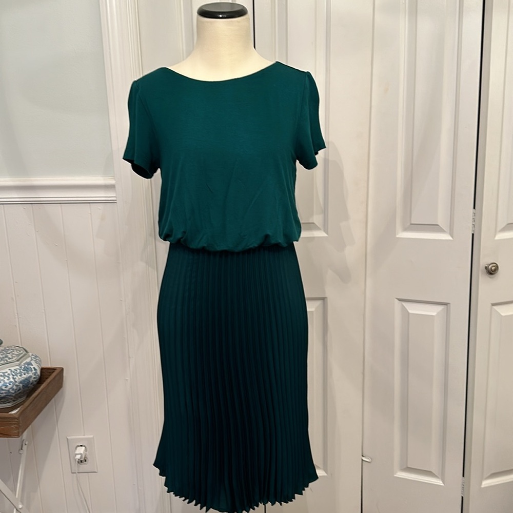 NWT LOFT Emerald Green Dress